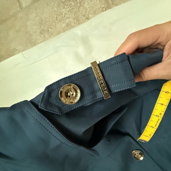 Burberry Women's Classic Blue Trench Coat - Picture 6 of 12